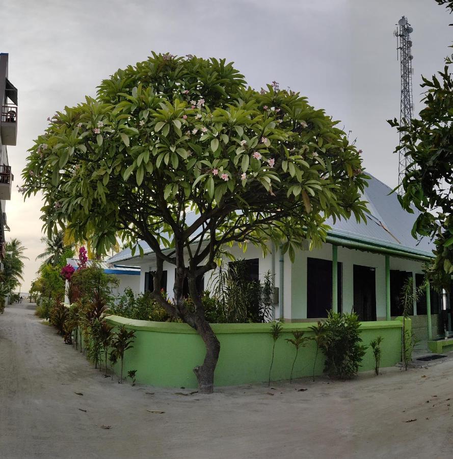 La Isla Tropica Hotel Guraidhoo  Ngoại thất bức ảnh