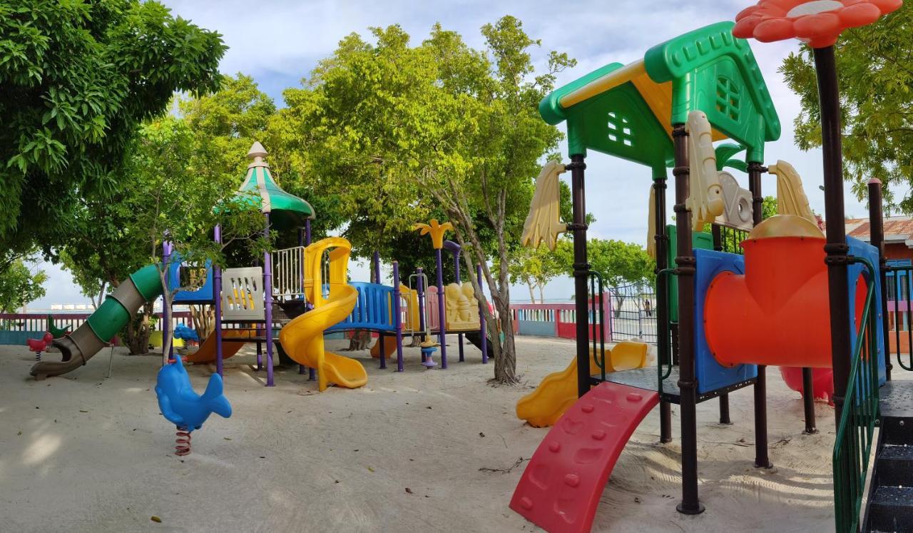 La Isla Tropica Hotel Guraidhoo  Ngoại thất bức ảnh