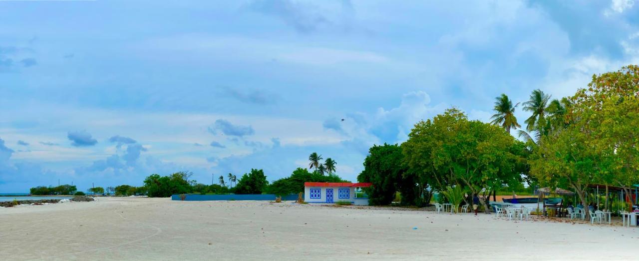 La Isla Tropica Hotel Guraidhoo  Ngoại thất bức ảnh