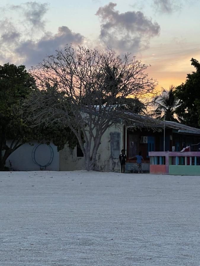 La Isla Tropica Hotel Guraidhoo  Ngoại thất bức ảnh
