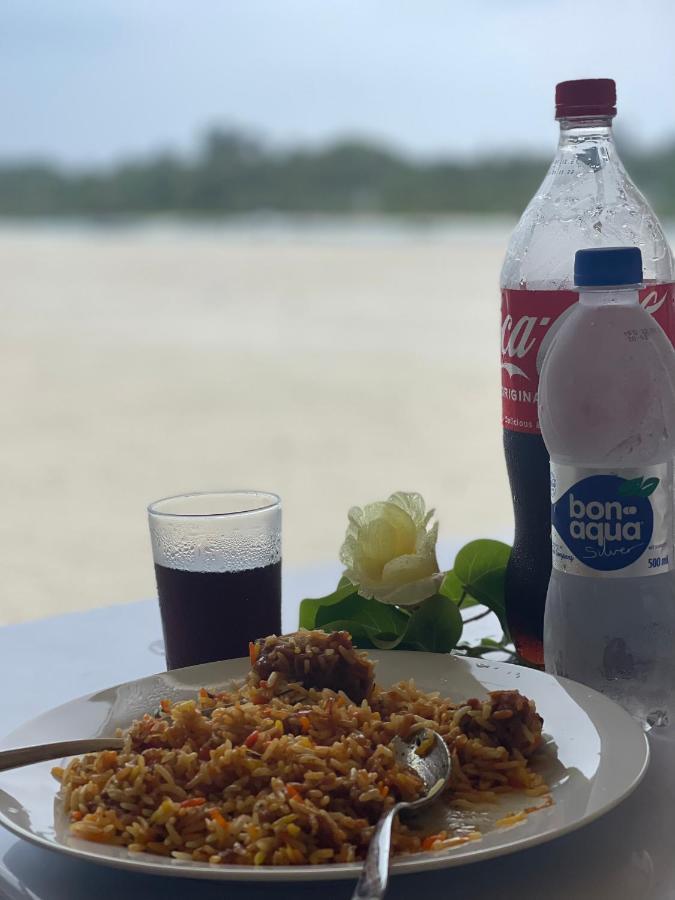 La Isla Tropica Hotel Guraidhoo  Ngoại thất bức ảnh